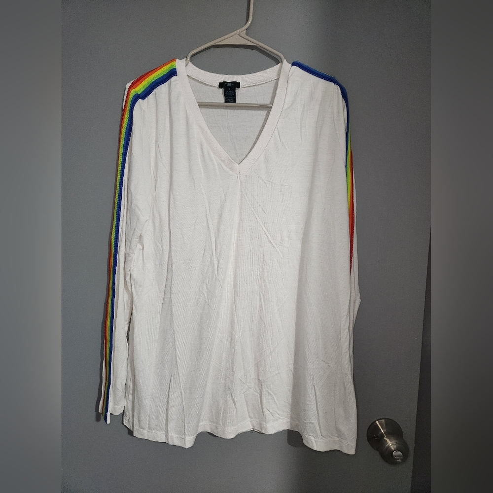 Rue21 Rainbow Long Sleeve Tee
